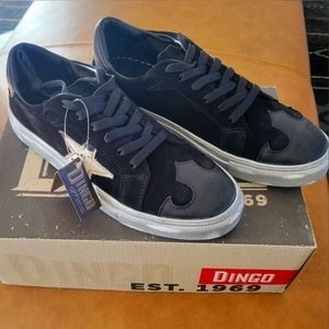 Dingo Playdate Sneakers
